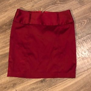 Maroon pencil skirt